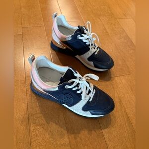 Louis Vuitton, 39 , Sneakers